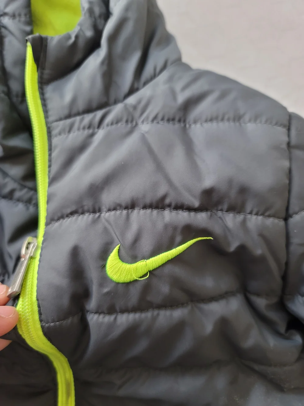 Nike Kids' 4T Puffer Jacket in Charcoal Gray Lime Interior‎ Full Zip